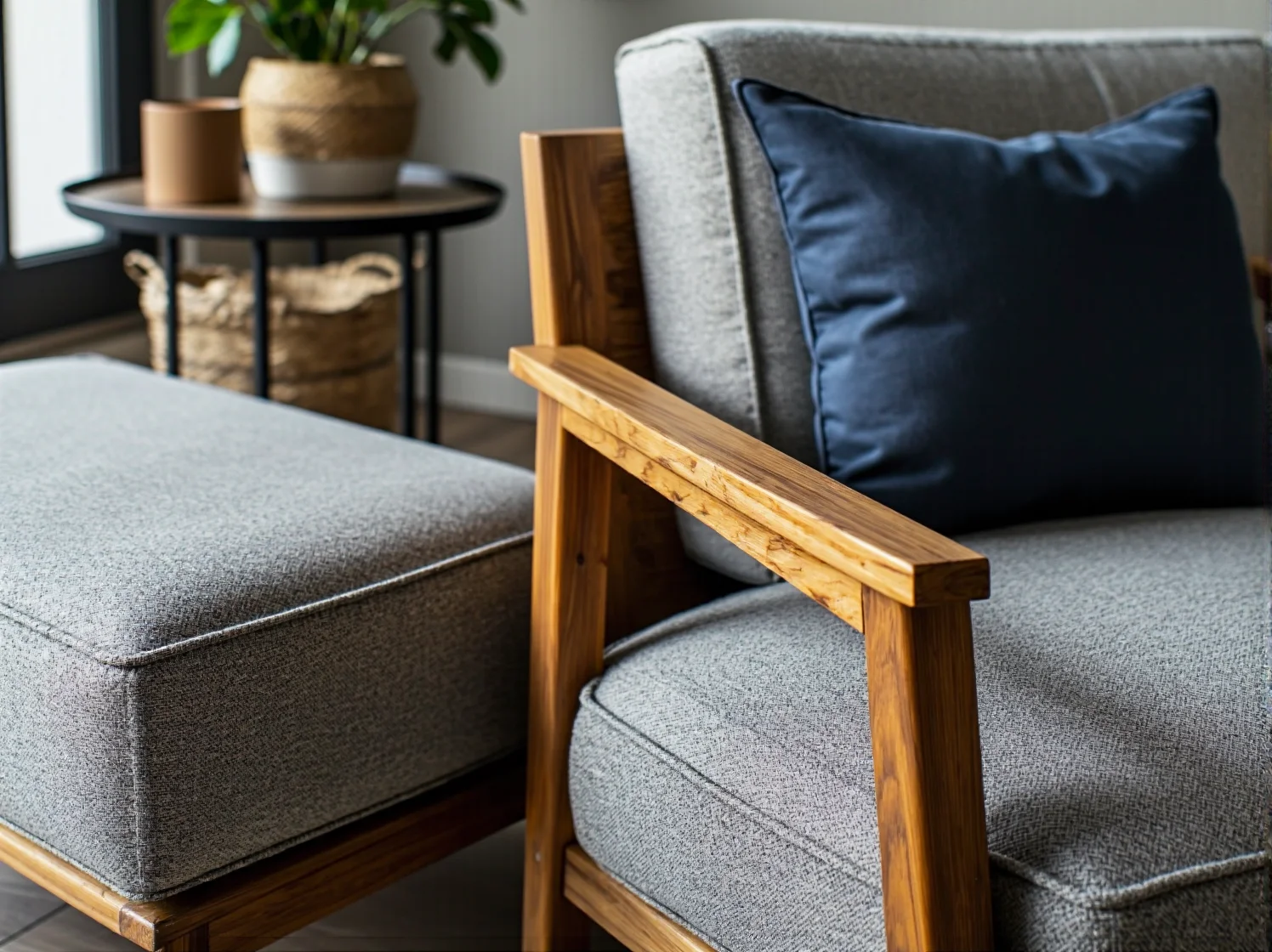 Planowanie oświetlenia ogrodu z użyciem energooszczędnych lamp, aby stworzyć spójną i funkcjonalną przestrzeń.